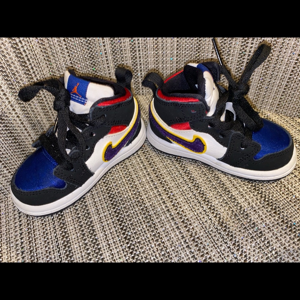 JORDAN 1s
